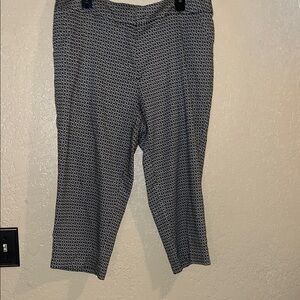 Ashley Stewart Black and White Patterned Capris